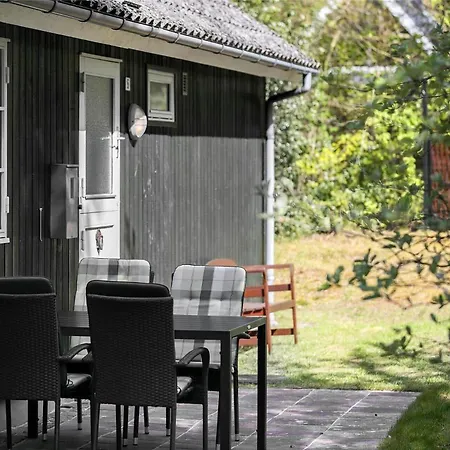 1308 Aakirkeby - Fyrreklyngen 5 Vester Somarken