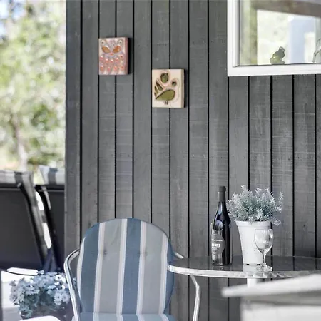 1308 Aakirkeby - Fyrreklyngen 5 Сasa de vacaciones Vester Somarken